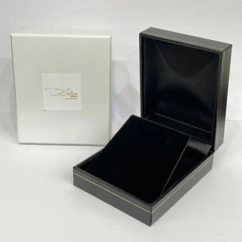 Geometric Shape Statement Necklace in 18K Yellow Solid Gold