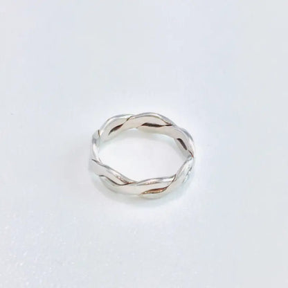 Wedding Band in Women’s 18K White Gold